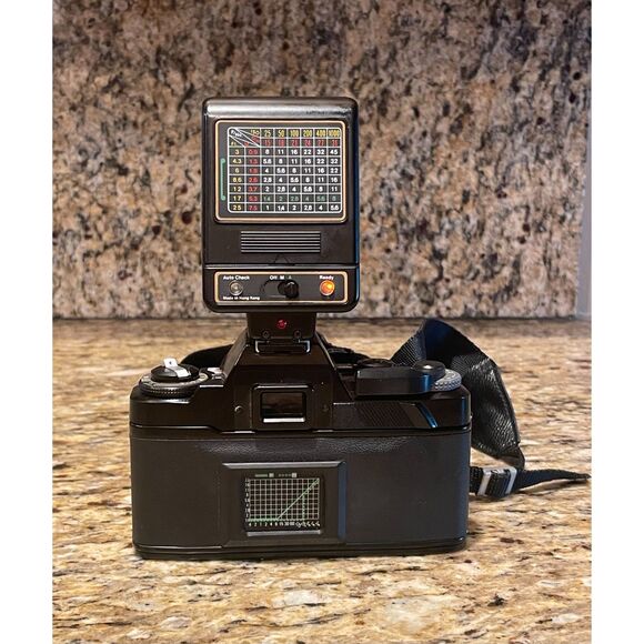 Ricoh KR-30SP 35mm Camera with accessories - Picture 3 of 11